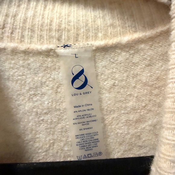 Lou & Grey Cream Graphic Crewneck Sweater - Picture 3 of 4